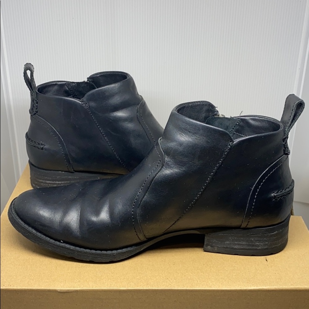 Ugg W Aureo Boot - image 2